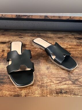 A New Day Sandals Slides Black Faux Leather Slip On Women's 8.5